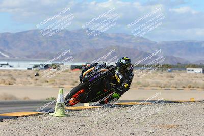 media/Feb-04-2024-SoCal Trackdays (Sun) [[91d6515b1d]]/7-Turn 9 Inside (1140am)/